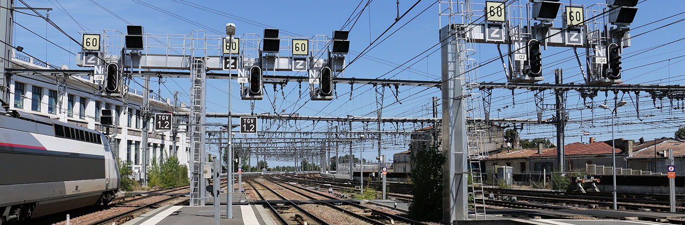 Signalisation Ferroviaire Pour Le RVB Du RER A OCY Technologies